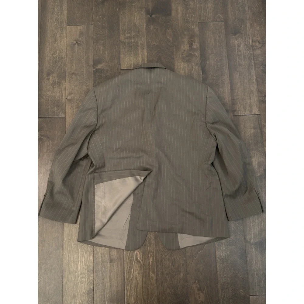 Stafford‎ Mens Brown Pinstripe Suit Jacket Blazer Size 46S Two Button 100% Wool